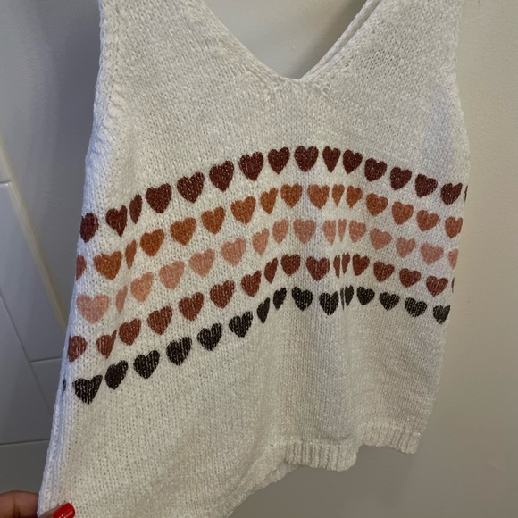 SINCERELY JULES knit tank top white heart v neck size medium blogger fav - Picture 4 of 7